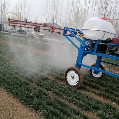 高效農業(yè)噴藥新選擇 小麥玉米柴油打藥機與多噴頭噴霧器